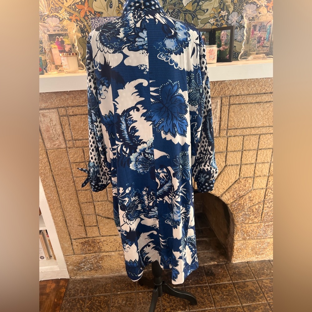 15. NWOT CHICO’s Reversible Floral Daydream Duster - Picture 3 of 15